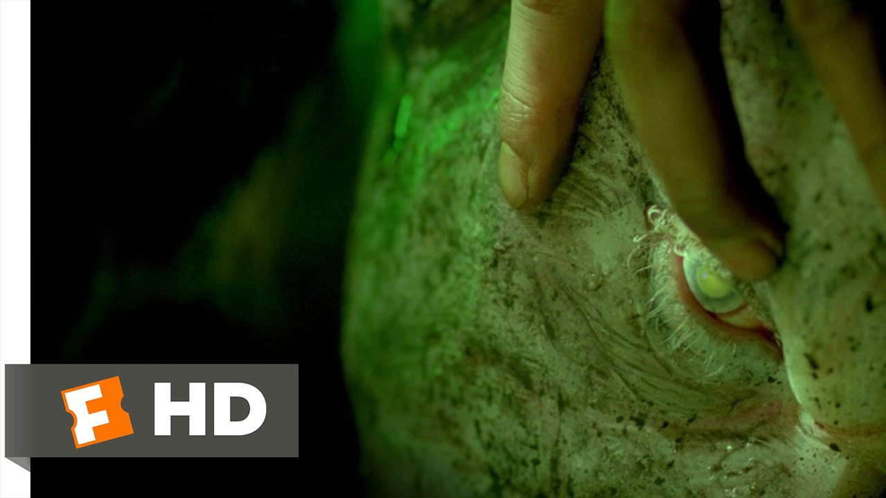The Descent (6/10) Movie CLIP - The Creature Looks Human (2005) HD