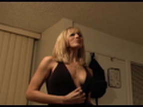 New Body Swap Movie.  Identity Theft Preview 3...the Best Friend poster