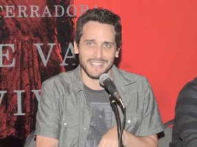 EVIL DEAD Canada Facebook Fan Questions: Fede Alvarez poster