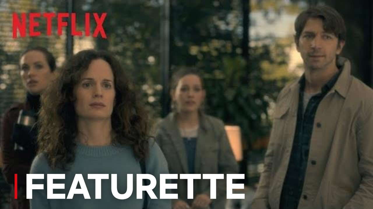 The Haunting of Hill House | Meet the Crains | Netflix