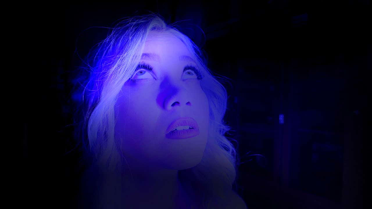 Poster for Alien Goddess