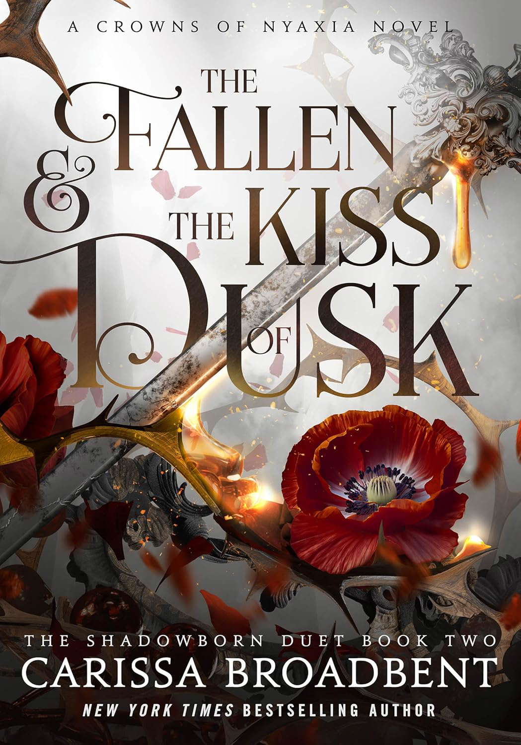 The Fallen and the Kiss of Dusk (Crowns of Nyaxia Book 4) poster