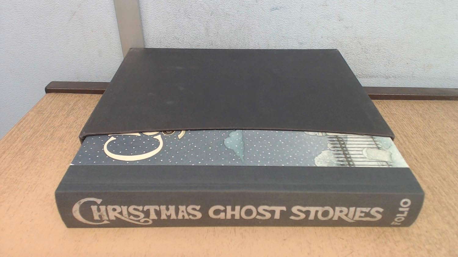 The Folio Book of Christmas Ghost Stories poster