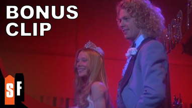 How Brian De Palma Created The Prom Scene poster
