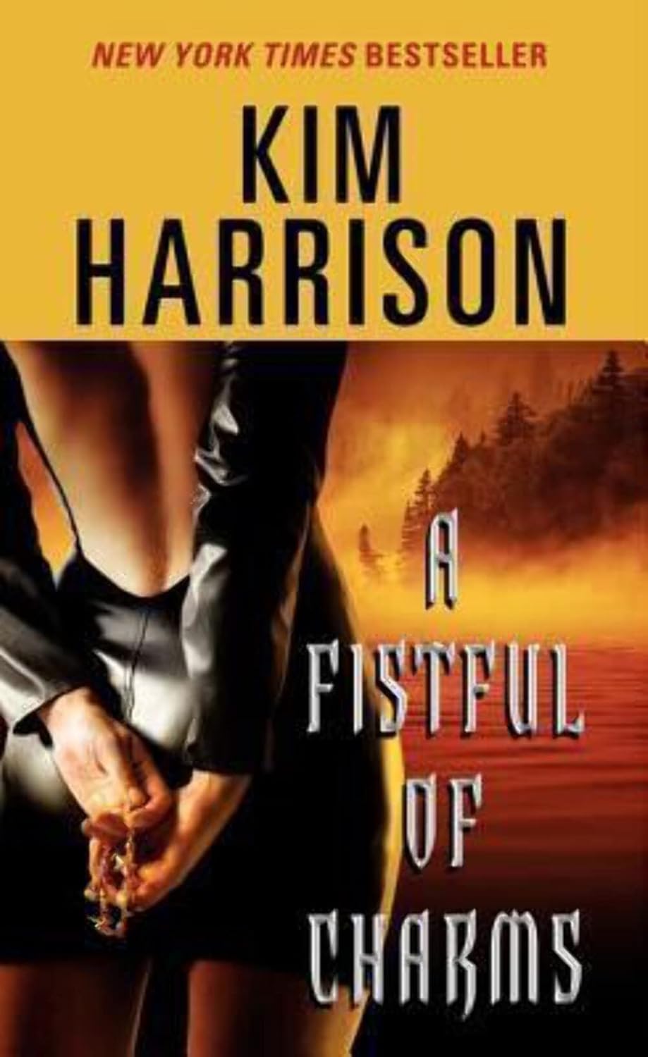 A Fistful of Charms (The Hollows, Book 4) poster