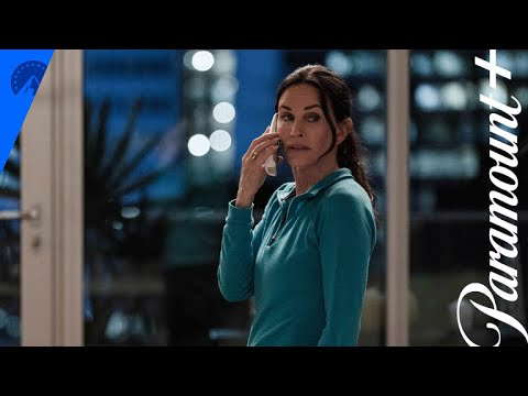 Gale Weathers Gets A Phone Call