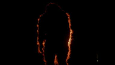 MONSTROUS -   Trailer poster