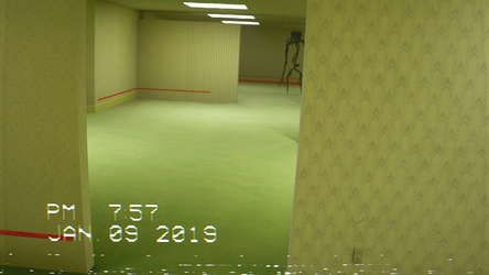 The Backrooms Multiplayer screenshot 2