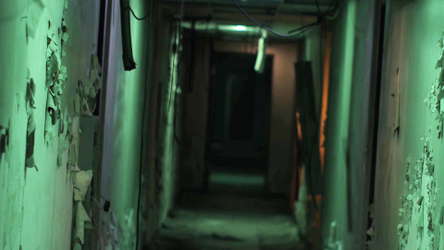 MADE VR : Interactive Movie - 01. Run away! screenshot 8